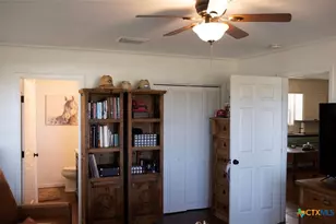 8652 State Hwy 111 W, Yoakum, TX 77995 - Photo 19