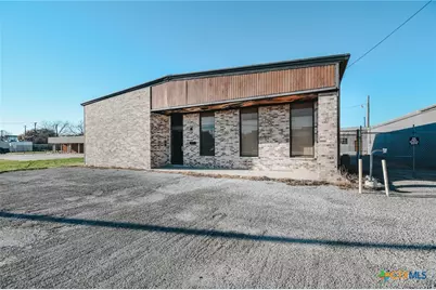 3104 E Red River Street, Victoria, TX 77901 - Photo 1