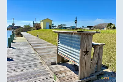 355 County Road 202, Sargent, TX 77414 - Photo 13