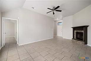 2210 Waterfall Dr, Killeen, TX 76549 - Photo 9