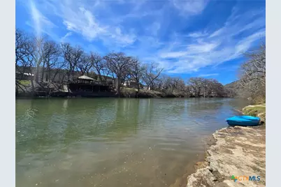 206 Falling Hills, New Braunfels, TX 78132 - Photo 15