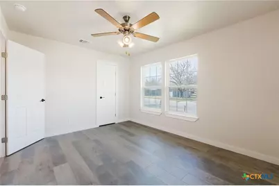 44 Sue Ann Dr, Lampasas, TX 76550 - Photo 11