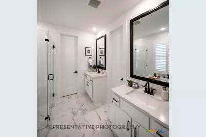 9612 Golden Lion Drive, Austin, TX 78744 - Photo 17