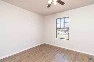 2404 Hidden Hill Dr, Killeen, TX 76543 - Photo 11