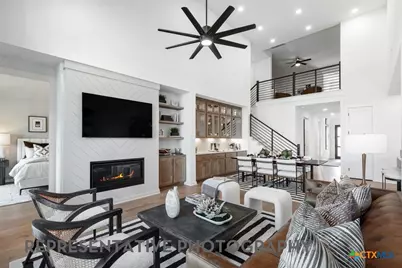 9305 Breeze Hill Drive, Austin, TX 78744 - Photo 9