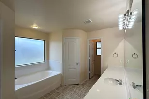 402 Curtis Dr, Killeen, TX 76542 - Photo 37