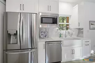 1174 Desiree St, Canyon Lake, TX 78133 - Photo 19