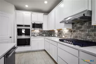 608 Bodark St, New Braunfels, TX 78132 - Photo 9