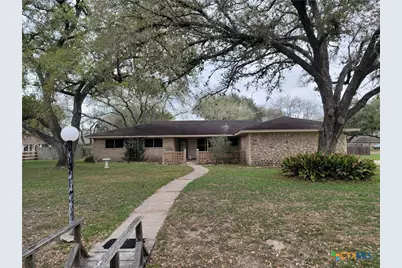 1006 Blyth Road, Victoria, TX 77904 - Photo 1