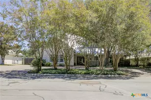 2317 Waterford Grace, New Braunfels, TX 78130 - Photo 3