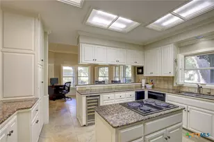 2317 Waterford Grace, New Braunfels, TX 78130 - Photo 9