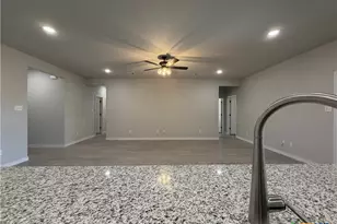 3008 Seeker St, Killeen, TX 76549 - Photo 9