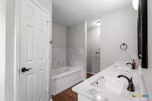 4306 Captain Dr, Killeen, TX 76549 - Photo 21