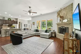 2624 Wild Cat Roost, New Braunfels, TX 78132 - Photo 5