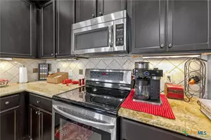 241 Anne Louise Dr, New Braunfels, TX 78130 - Photo 13