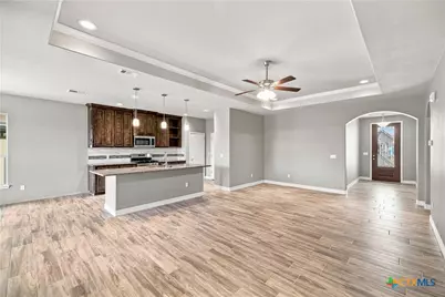 111 Giacomo Drive, Victoria, TX 77901 - Photo 5