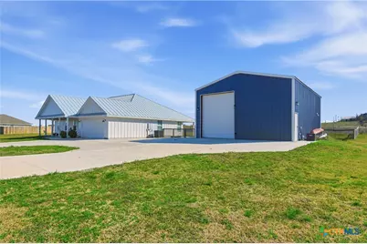 144 Ski Plex Drive, Seguin, TX 78155 - Photo 41