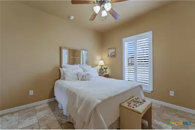 203 Champions Boulevard, La Vernia, TX 78121 - Photo 31