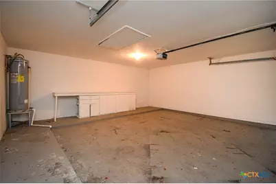 115 Santa Fe, Victoria, TX 77904 - Photo 17