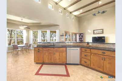 526 River Crossing Boulevard, Spring Branch, TX 78070 - Photo 9