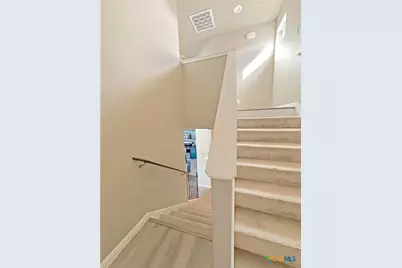 1009 Eagle Flight Drive, Canyon Lake, TX 78133 - Photo 23