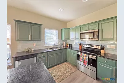 1009 Eagle Flight Drive, Canyon Lake, TX 78133 - Photo 19