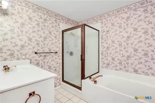 738 Cedar Pkwy, Seguin, TX 78155 - Photo 25