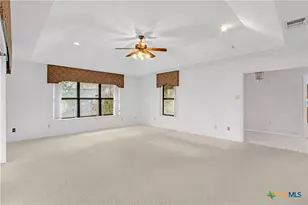 738 Cedar Pkwy, Seguin, TX 78155 - Photo 15