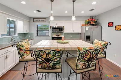 1106 W Jefferson Avenue, Port O'Connor, TX 77982 - Photo 15