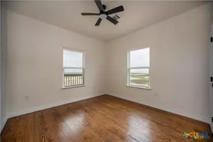 177 Powderhorn Ln, Port Lavaca, TX 77979 - Photo 33