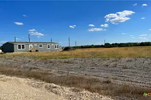 124 Galle Ests Cir, Kingsbury, TX 78638 - Photo 13