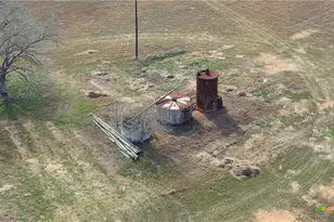 5510 Old McMahan Rd, Lockhart, TX 78644 - Photo 21