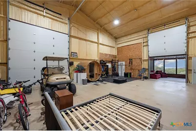 2870 Rebecca Creek Road, Canyon Lake, TX 78133 - Photo 15