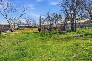 367 W Allen St, Evant, TX 76525 - Photo 5