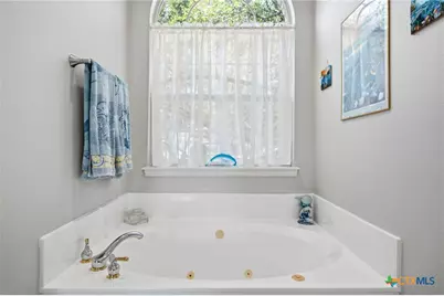 1122 Highland Terrace Drive, Canyon Lake, TX 78133 - Photo 17