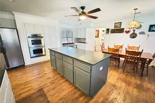 903 Hoover, Cameron, TX 76520 - Photo 9