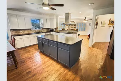 903 Hoover, Cameron, TX 76520 - Photo 11