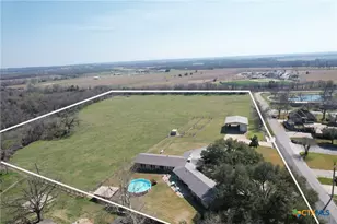 903 Hoover, Cameron, TX 76520 - Photo 1
