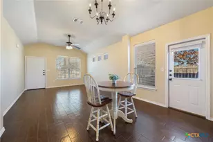 101 Creekside Villa Dr, Kyle, TX 78640 - Photo 5