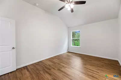 230 Plum Street, Luling, TX 78648 - Photo 27