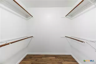 230 Plum St, Luling, TX 78648 - Photo 29