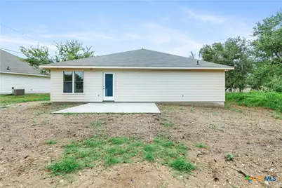 230 Plum Street, Luling, TX 78648 - Photo 33