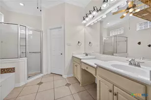 3010 Legend Oaks Blvd, Belton, TX 76513 - Photo 19