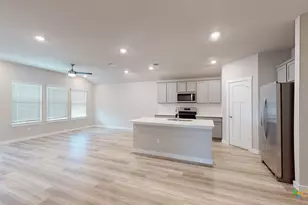 317 Dobson Dr, Killeen, TX 76542 - Photo 7