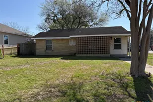 3001 E Mistletoe Ave, Victoria, TX 77901 - Photo 29