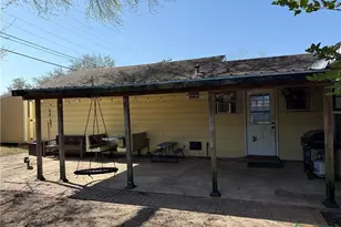 3001 E Mistletoe Ave, Victoria, TX 77901 - Photo 25