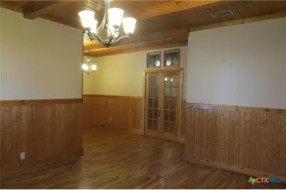 202 S Mesquite Street, Luling, TX 78648 - Photo 7