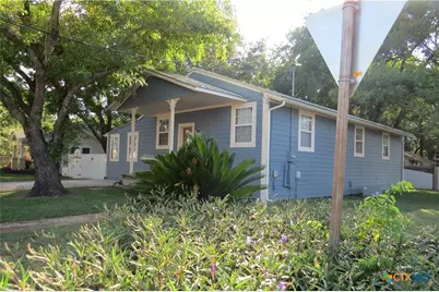 202 S Mesquite Street, Luling, TX 78648 - Photo 33