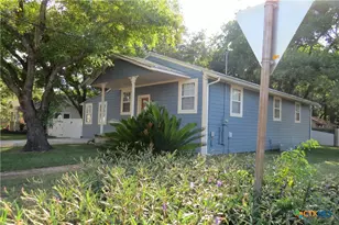 202 S Mesquite St, Luling, TX 78648 - Photo 33