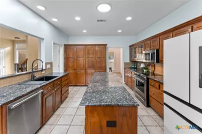 1060 Great Oaks Drive, Salado, TX 76571 - Photo 15